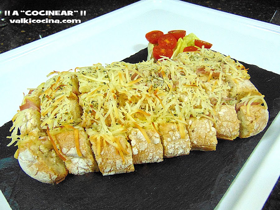 Pan relleno de jamón y queso