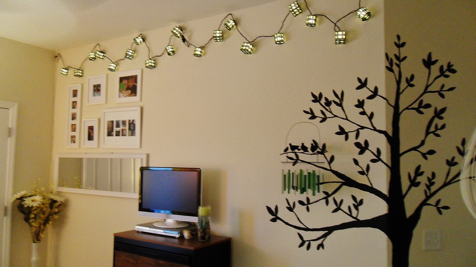 LC Design: Painted Trees for Bedroom or Living Room Walls