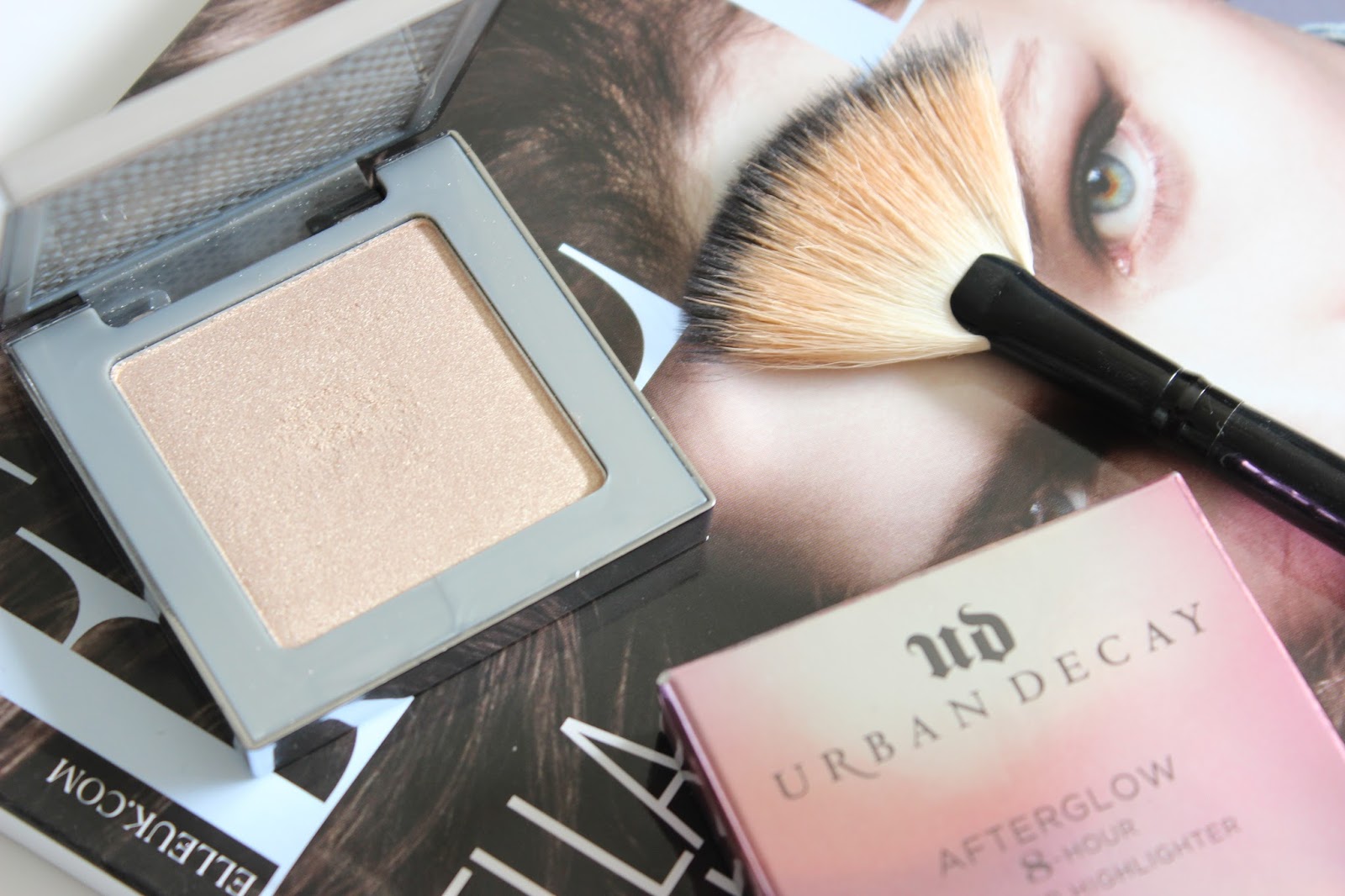 Urban Decay Afterglow 8Hour Highlighter Powder in Sin Review