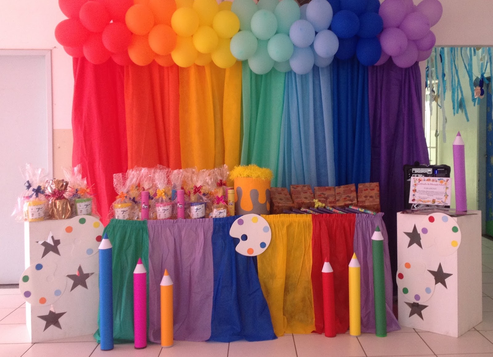 EM Barra de Zacarias: Formatura Educação Infantil 2015 - Pintando o sete!