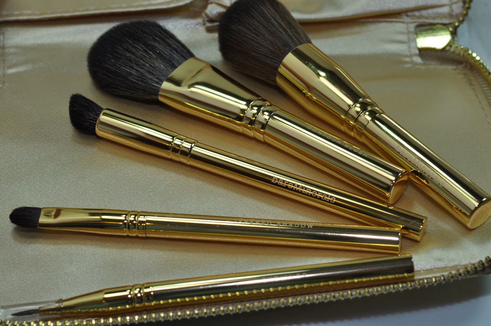 Bare minerals makeup brush set how do you a artist