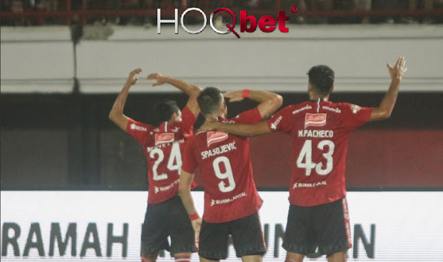 Hasil Pertandingan Bali United vs Persebaya Surabaya : Skor 2-1 http://www.liputanskor.com/