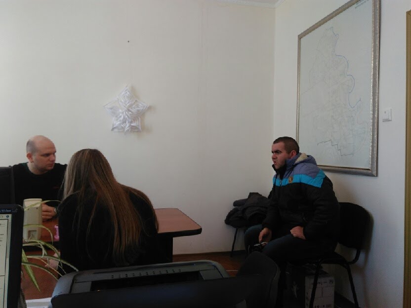 Перший заступник начальника Головного управління Держгеокадастру у Миколаївській області провів особистий прийом громадян у Миколаївському районі Перший заступник начальника Головного управління Держгеокадастру у Миколаївській області провів особистий прийом громадян у Миколаївському районі