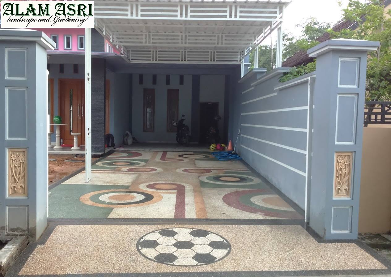 Lantai Carport Koral Sikat Batu Ampyang