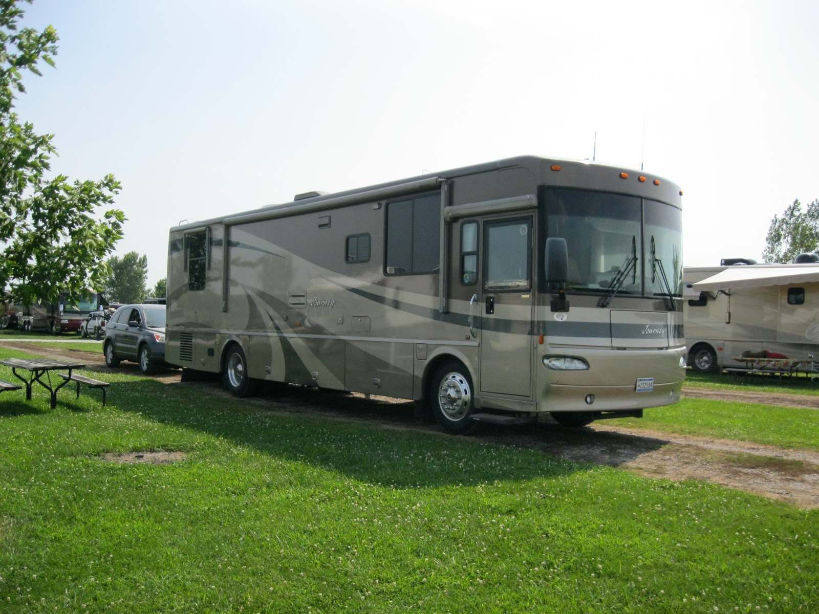 Walt & Lill Hartung's Travels OUR 2005 WINNEBAGO JOURNEY 36G