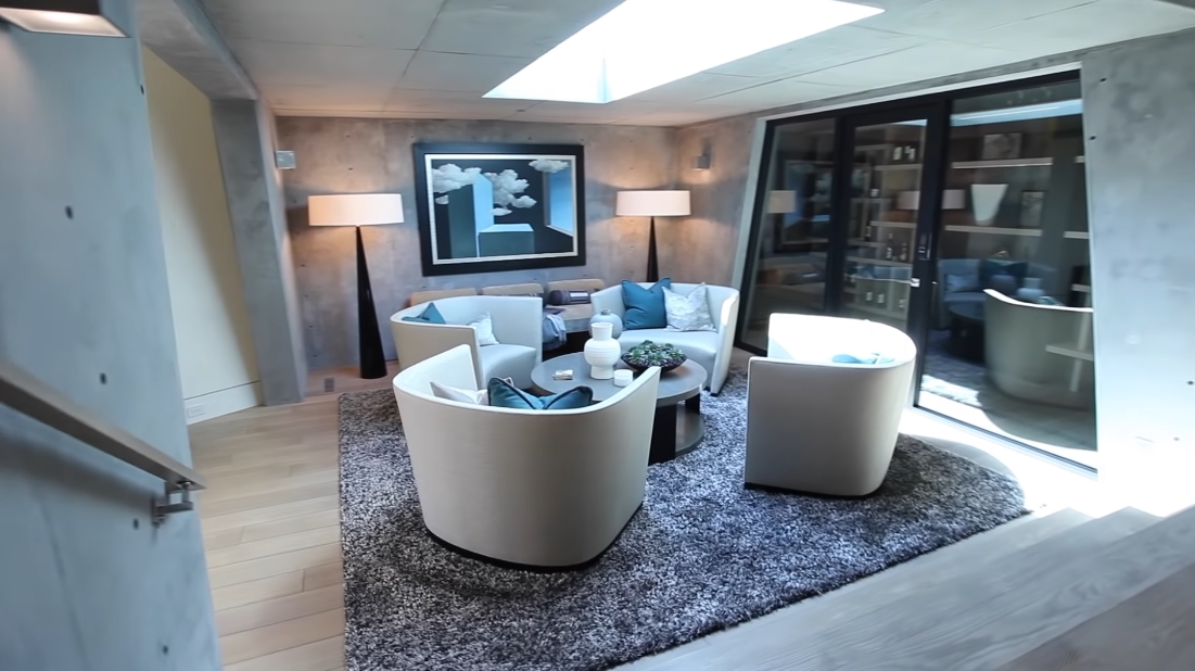 45 Interior Design Photos vs. Tour 4501 Camden Dr Luxury Home