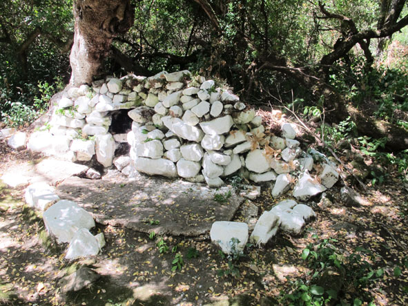 SENDERISMO EN EL RIF/RANDONNÉES DANS LE RIF: LA TUMBA DE SIDI MCHICH