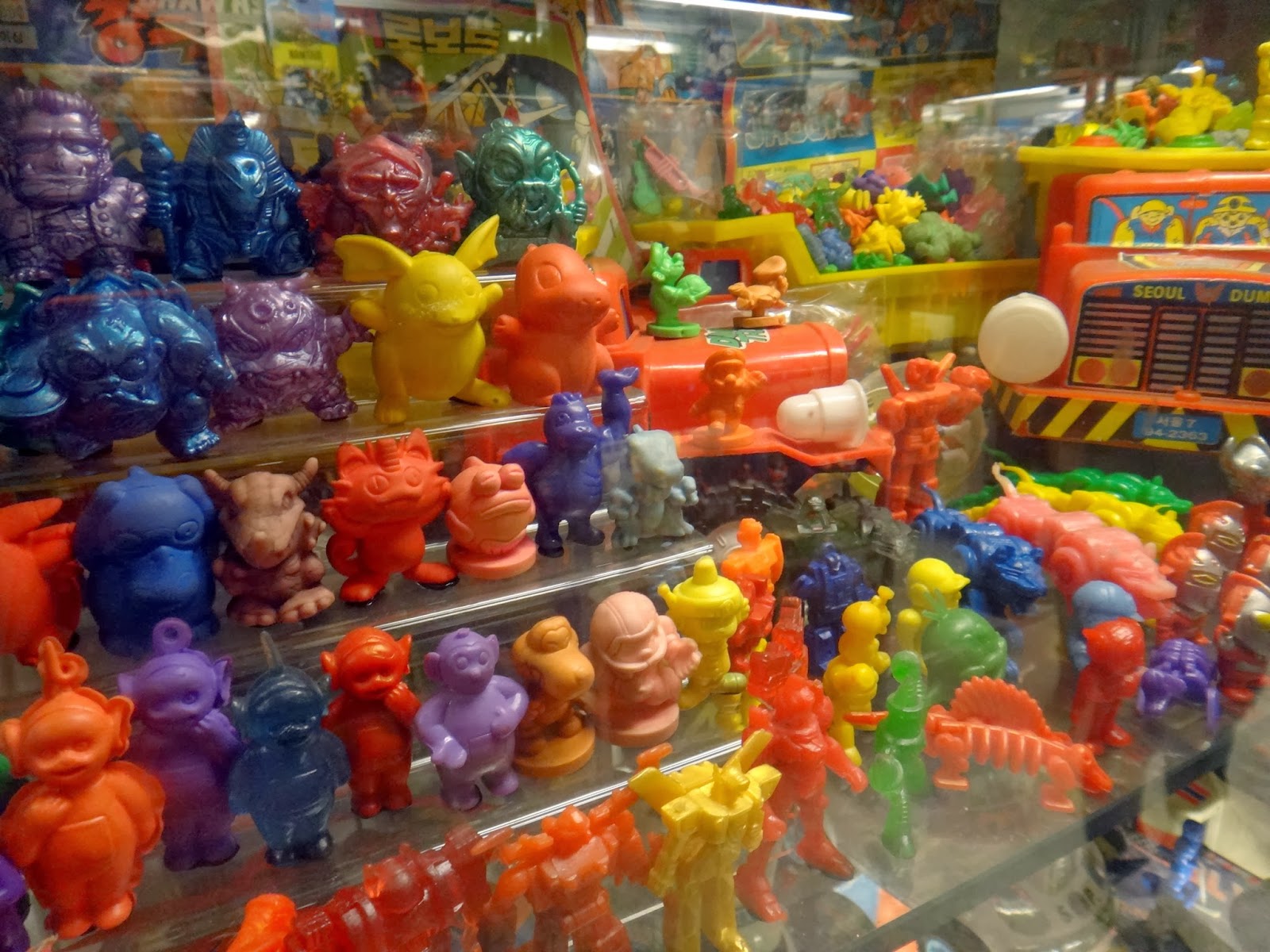 all-about-hongdae-in-korea-toy-store-museum