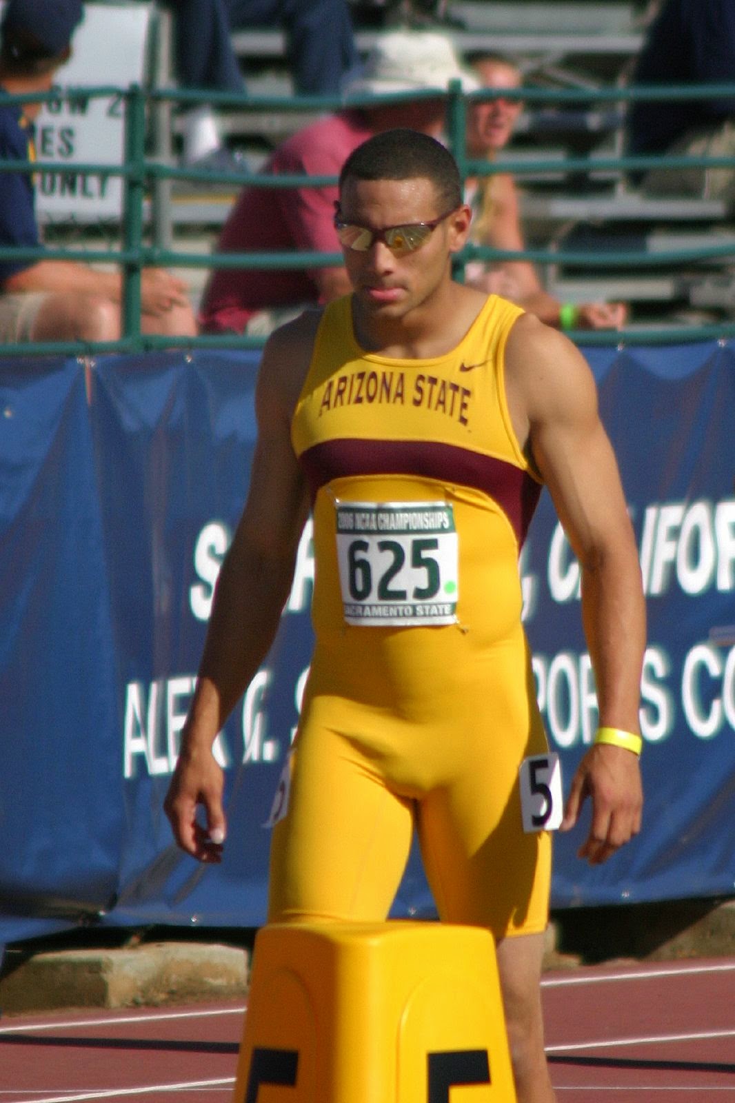 Felix Sanchez - Dominican Republic Decathlon - Big Bulge.