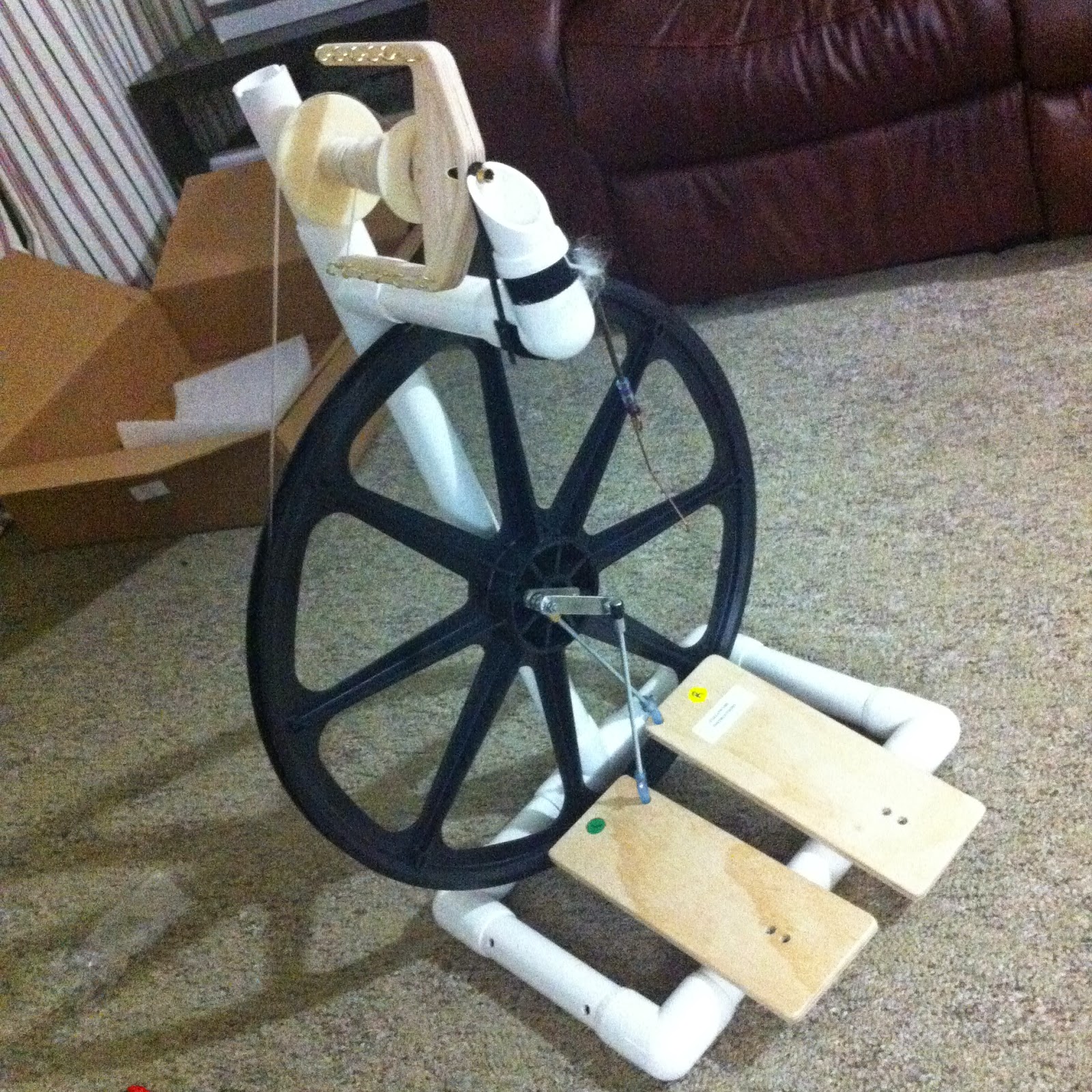 Malon's Craft Blog UhOh Spinning Wheel Assembly!