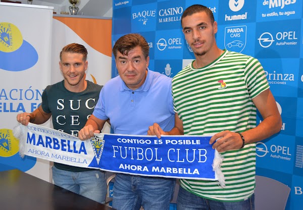 Oficial: El Marbella FC presenta al delantero Juanma y al centrocampista Hakim