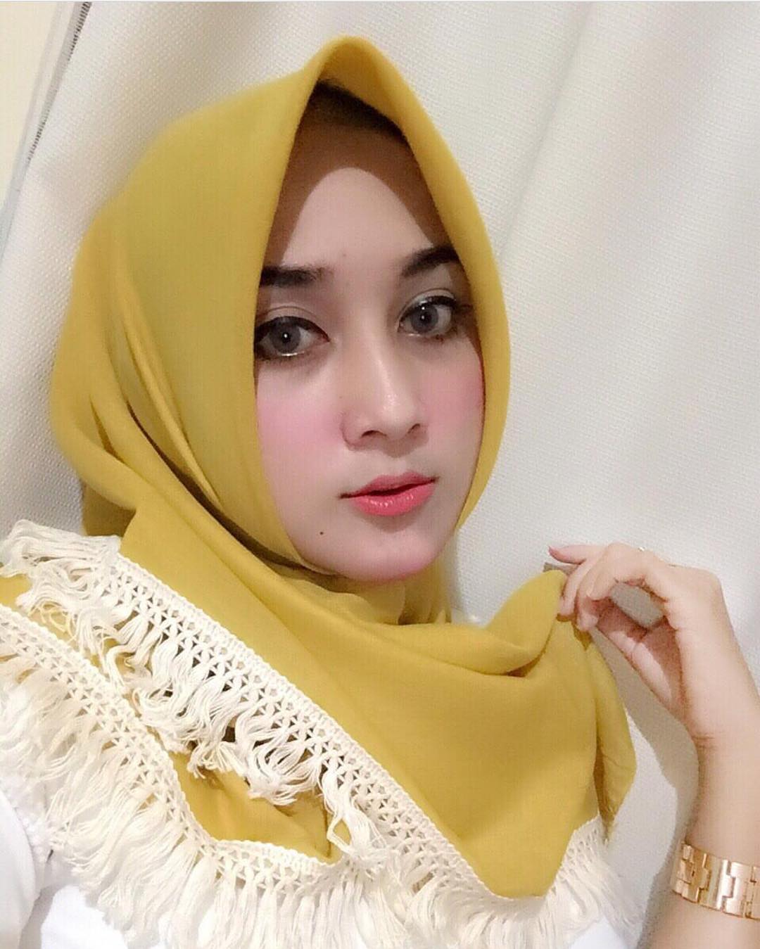 Koleksi foto cewek jilbab manis terbaru - CantikaMagz