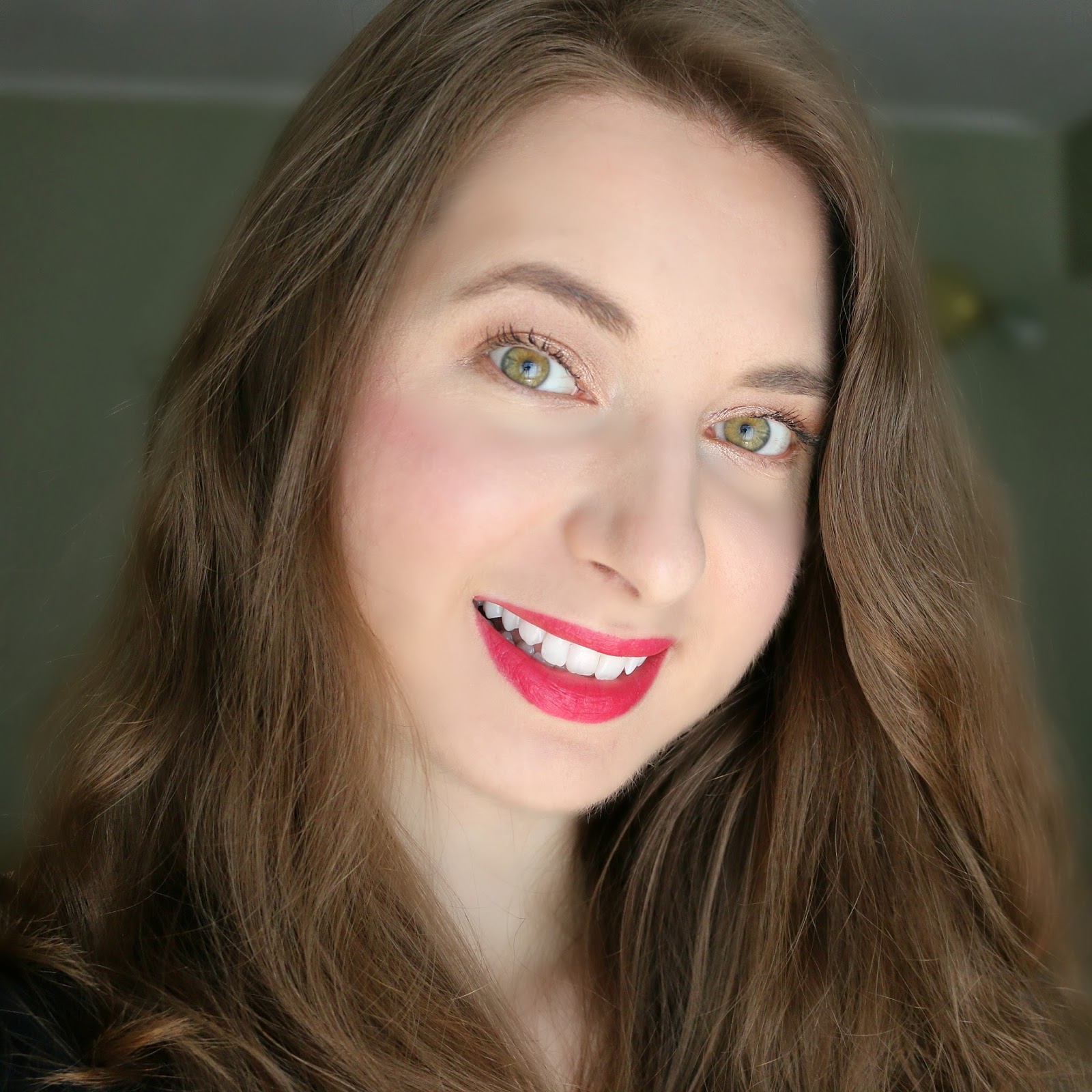 Charlotte Tilbury Filmstar Bronze Blush Glow Matte Revolution Lipstick The Queen Look