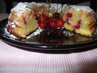 GUGULUF CU BRANZA SI VISINE