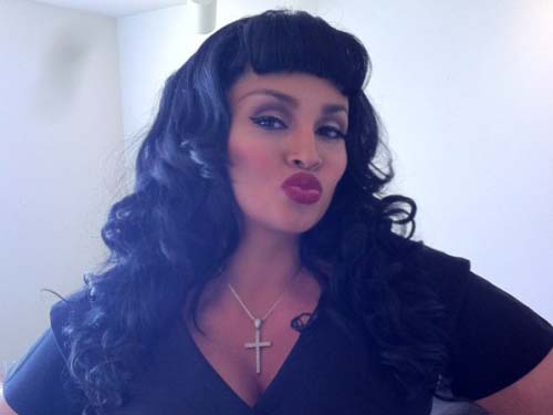 How to give love bites yahoo dating Who is somaya from love and hip hop dating rumors