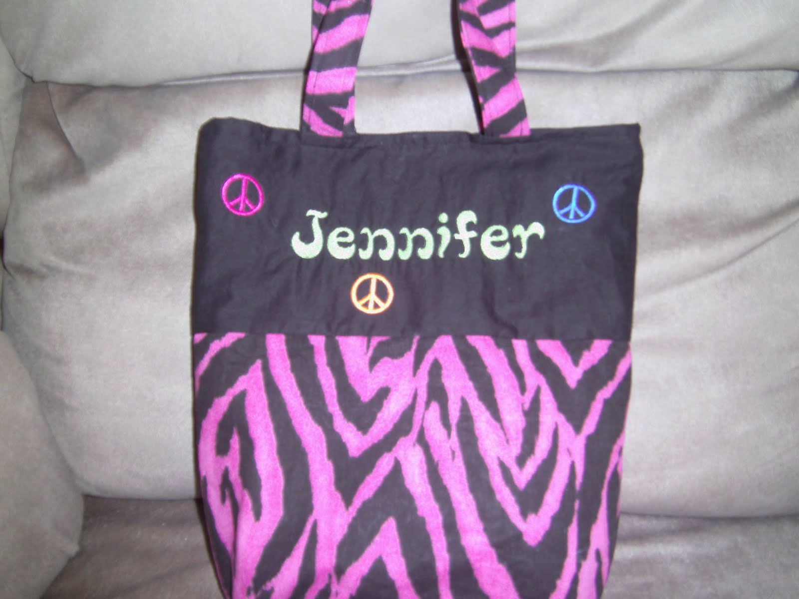 "Go For It" Embroidery Customized Teen Purse