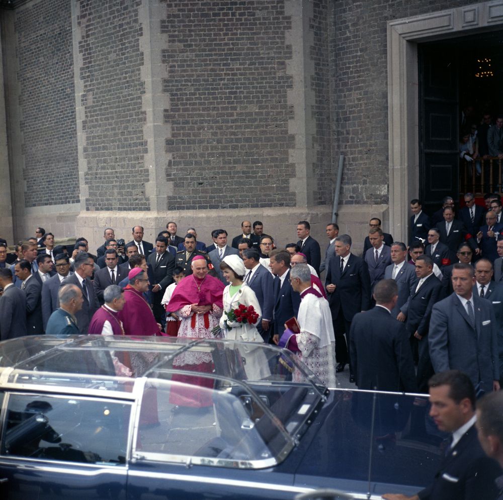 7/1/62, Mexico: JFK & the bubbletop