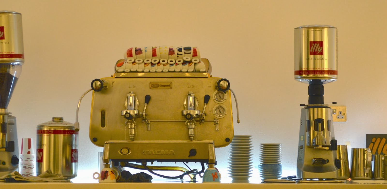 Photograph SLR illy University of Coffee