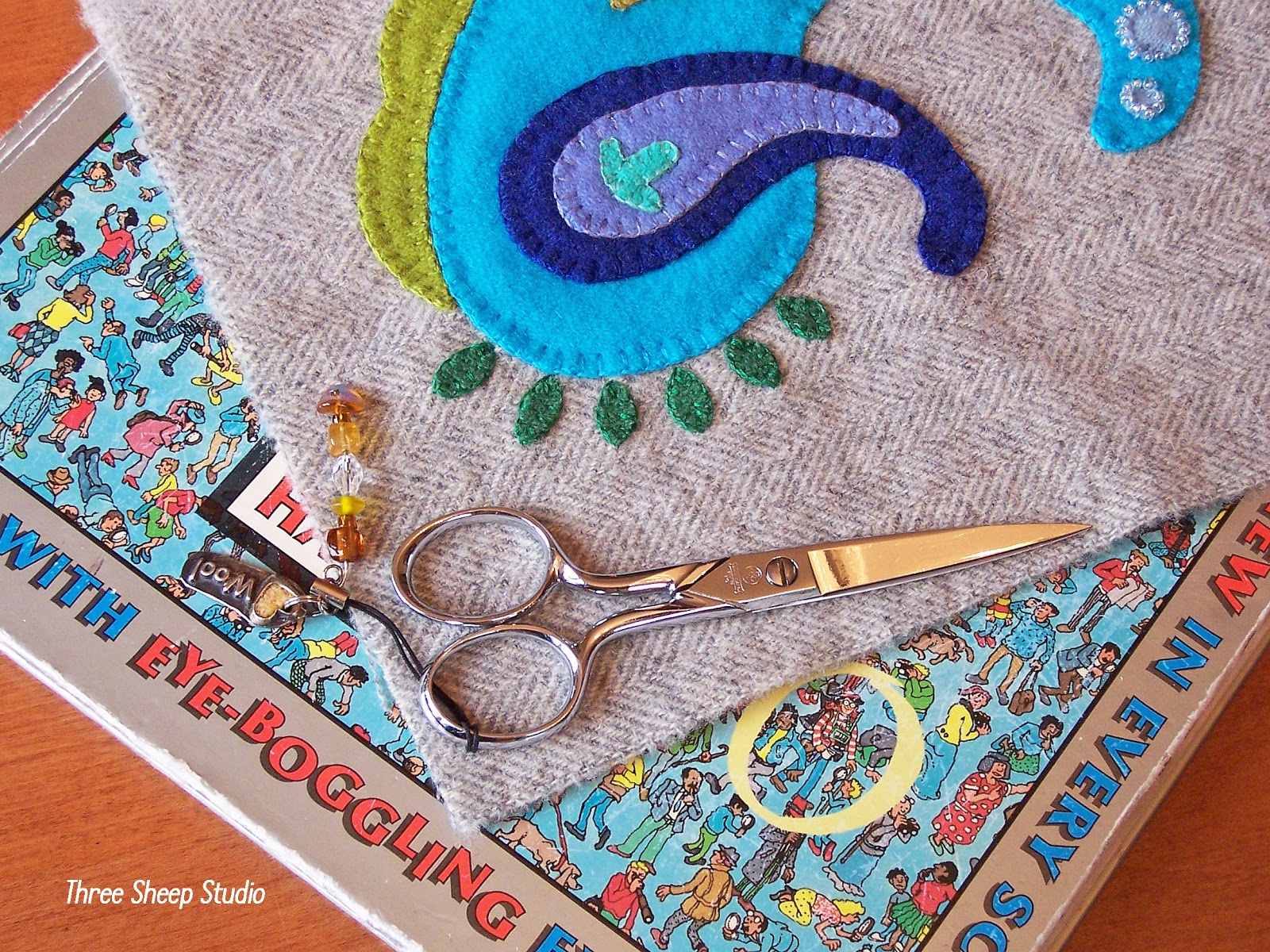 three-sheep-studio-how-to-applique-with-wool-series-part-3