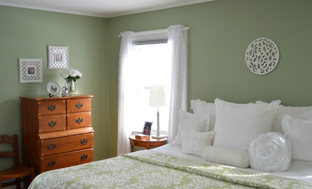 A TV In the Bedroom Or Not Exquisitely Unremarkable