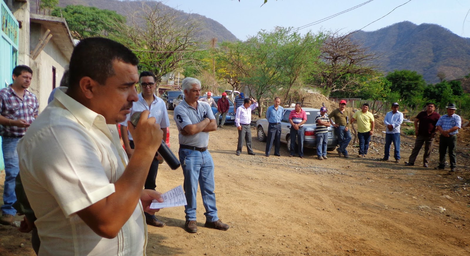 Radio Estado 32 730,000.00 PARA ELECTRIFICACIÓN EN TLATLAYA.