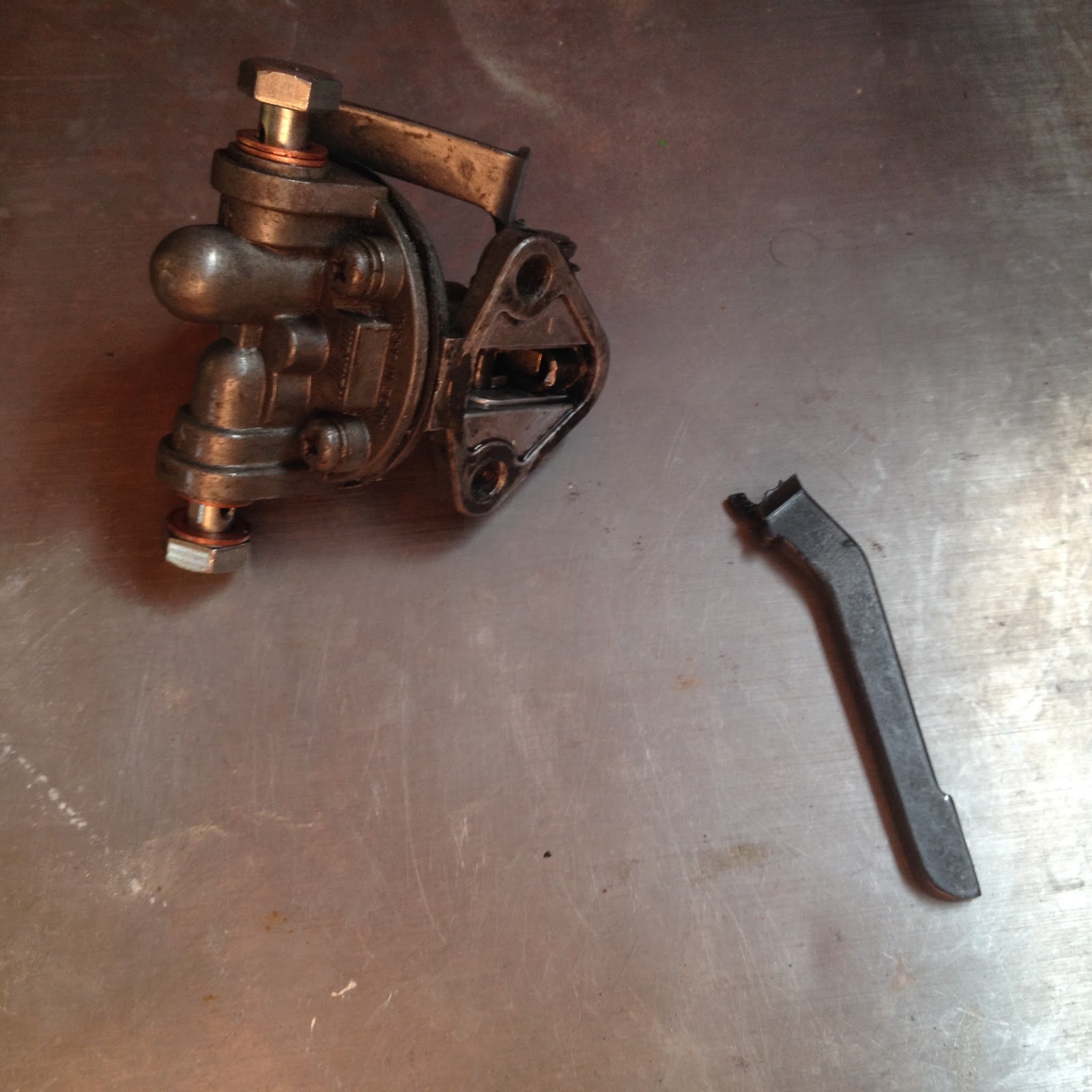 S/V Johanna Rose Replacing a broken fuel pump