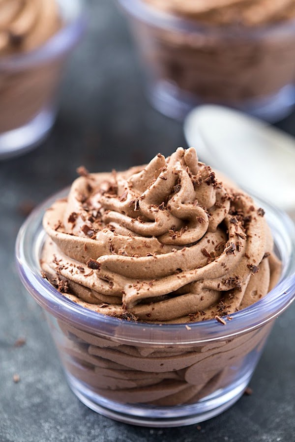Secret Ingredient Easy Chocolate Mousse (Low Carb, Keto) Secret Ingredient Easy Chocolate Mousse (Low Carb, Keto)