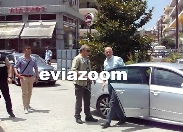 Ο Γιώργος Παπανδρέου στη Χαλκίδα - Καρέ καρέ η επίσκεψη του πρώην πρωθυπουργού (ΦΩΤΟ & ΒΙΝΤΕΟ)
