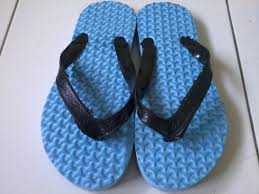 6 Kebiasaan Saat Mandi yang Bisa Menyakiti Kulit Badanmu! 6 Kebiasaan Saat Mandi yang Bisa Menyakiti Kulit Badanmu!