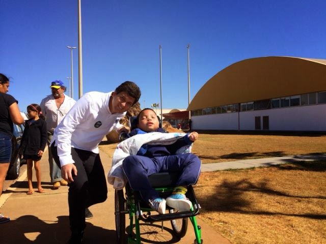 03 EDUARDO PEDROSA POLITICANDO