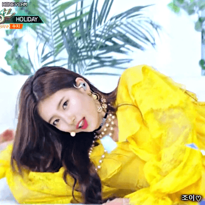 심장폭행하는 수지 | 인스티즈