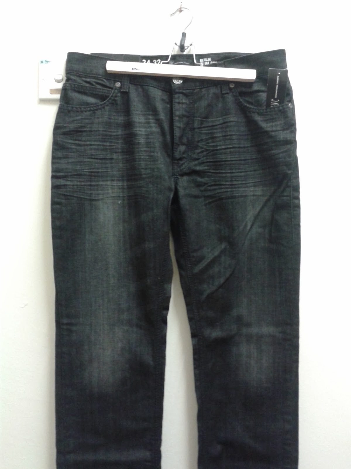 myaccessories4u: New and authentic INC Berlin Slim Straight Jeans Mexico