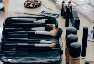 Beauty Products, by Free-Photos on Pixabay Image: Beauty Products, by Free-Photos on Pixabay