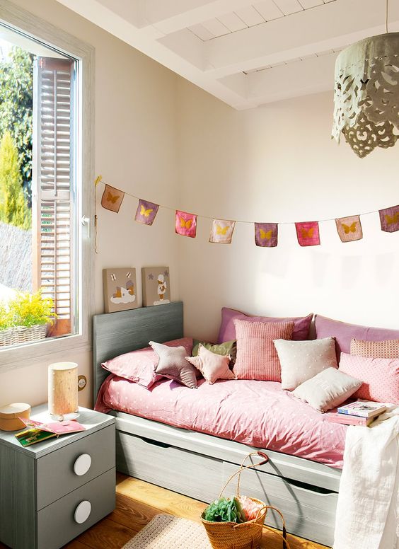 Ideas de decoración para colocar los cojines en el sofá y en la cama - Foto  1