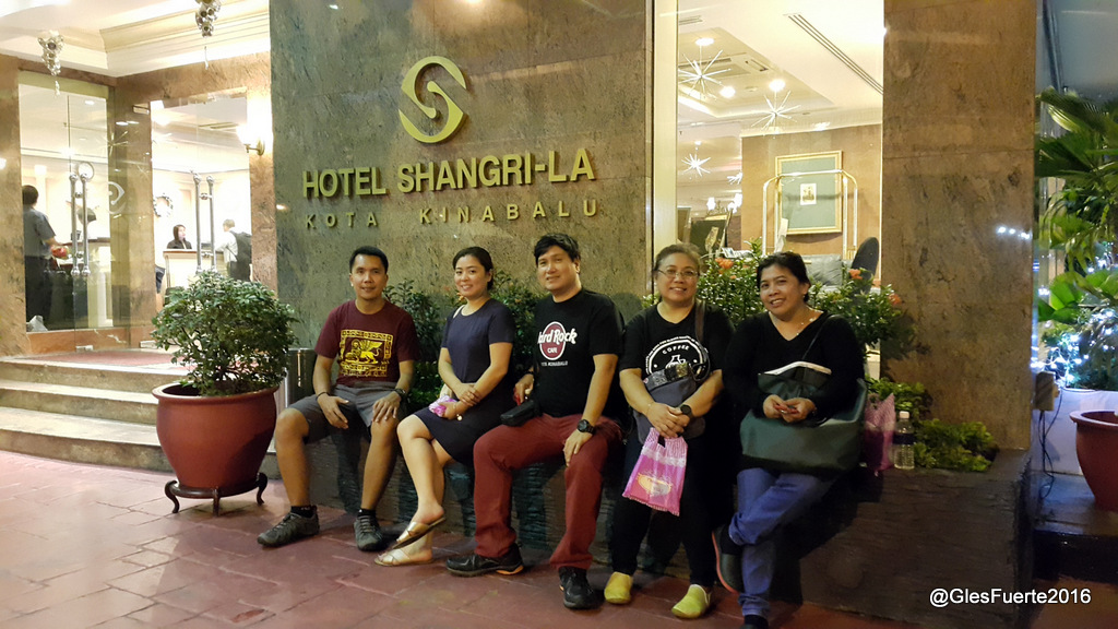 Explore.Dream.Discover Exploring Kota Kinabalu and Brunei Darussalam