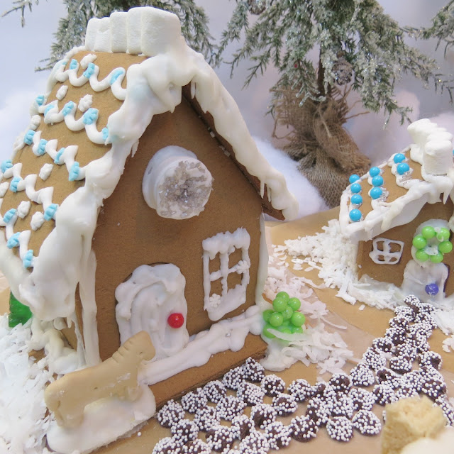 DesignsandEvents: My Winter Gingerbread Village