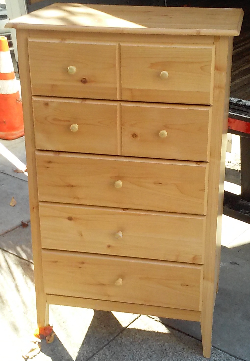 UHURU FURNITURE & COLLECTIBLES SOLD Knotty Pine Effect 5Drawer Chest