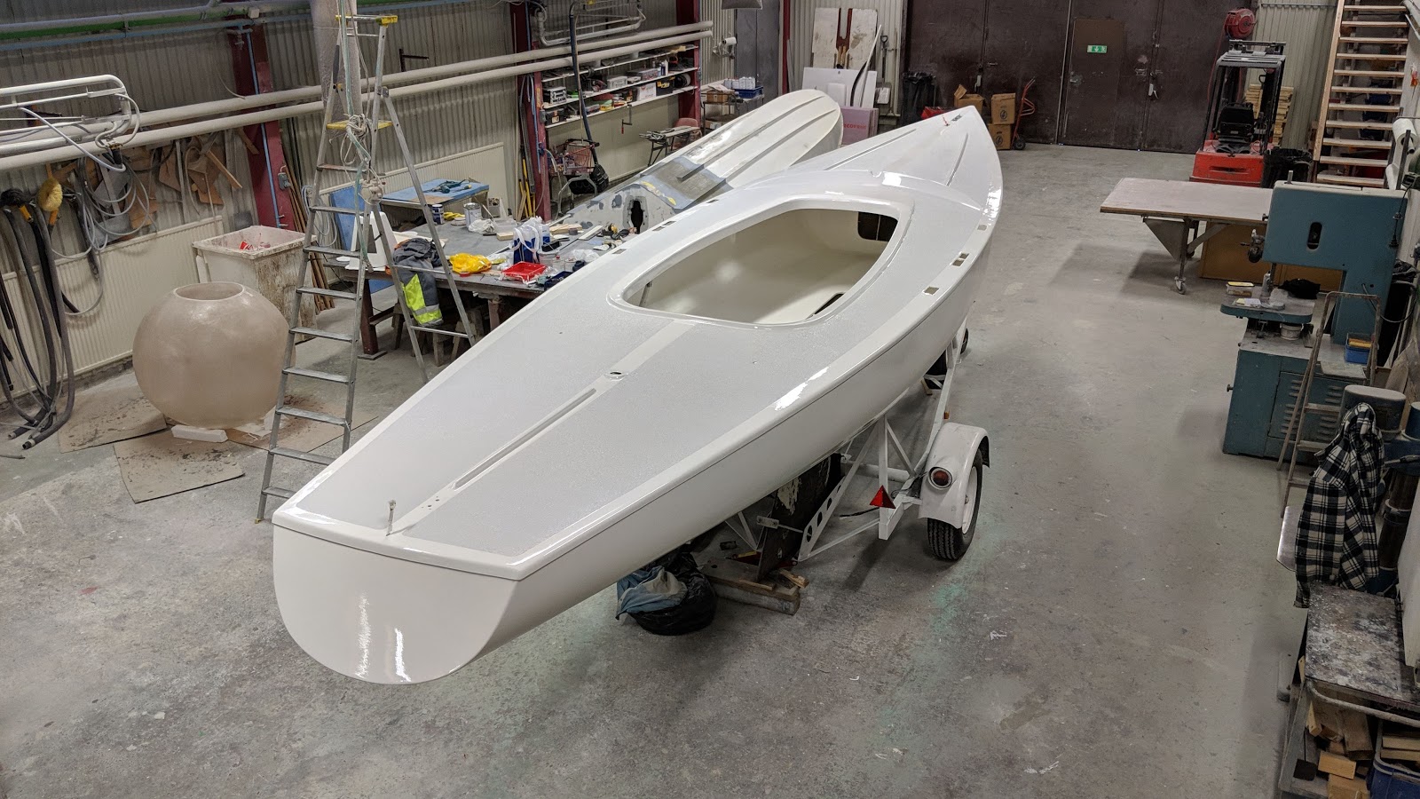 Restoring a 1972 Soling SWE 102 Painted the deck with Kiwi Grip today. Awesome paint. 5 hours