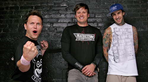 blink-182 - Heart's All Gone (official live video) - ROCKSOUNDCORE