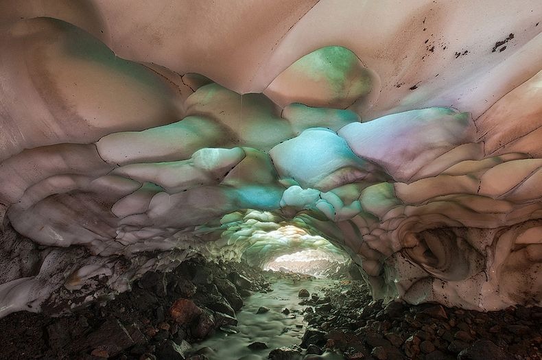 Kamchatka,+Russia+Ice+Cave+3.jpg