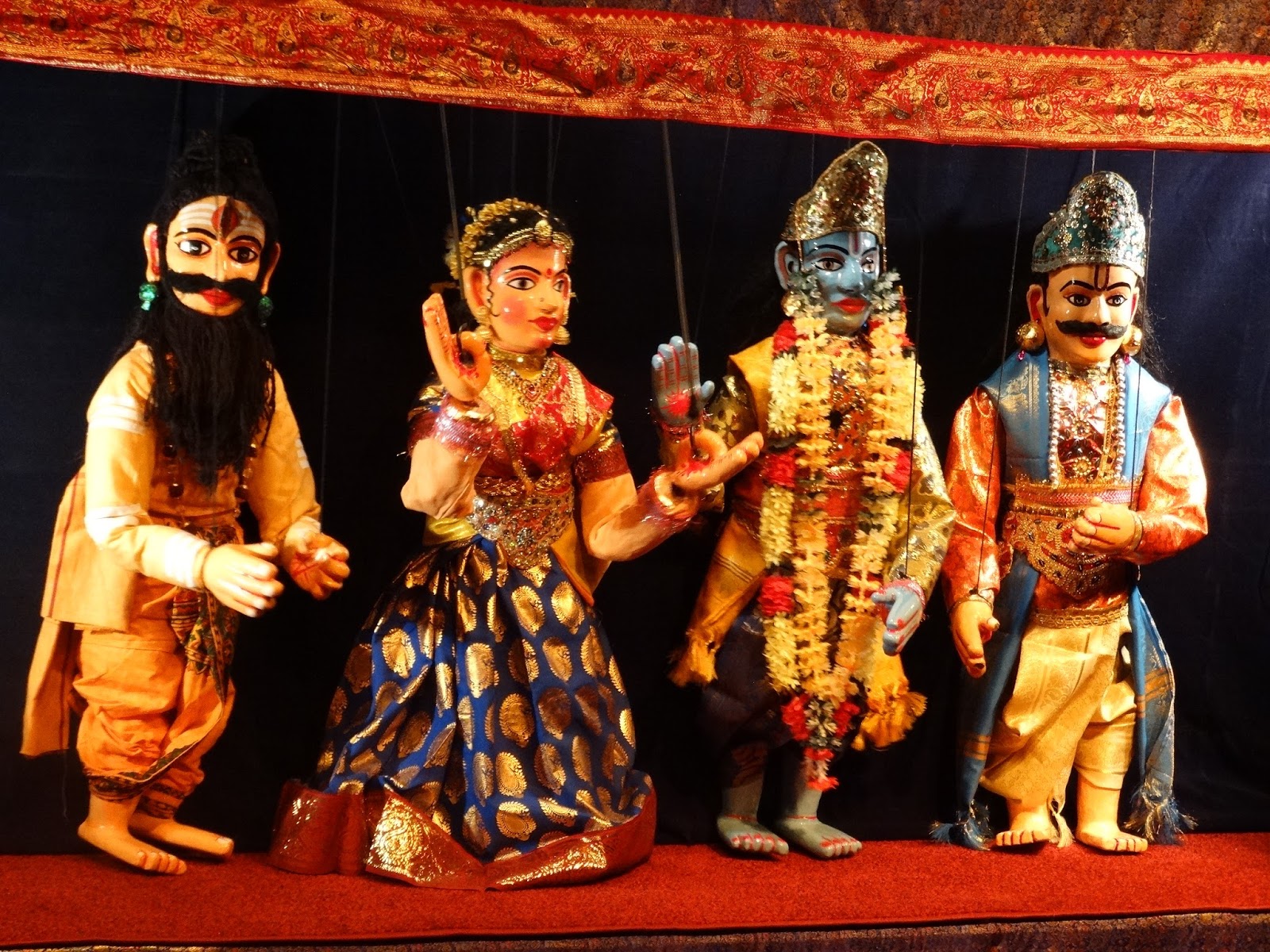 Neither here nor there Liz's travels Bommalattam Indian puppet theatre