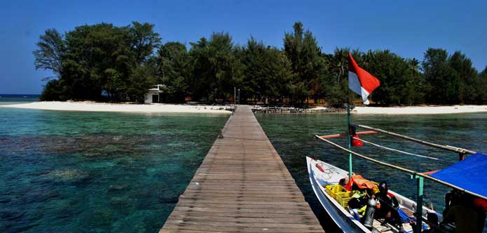 Karimun Jawa, Surga Backpackers di Jawa Tengah | SisiWisata