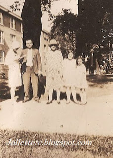 The Williams family August 1928 The Williams family August 1928