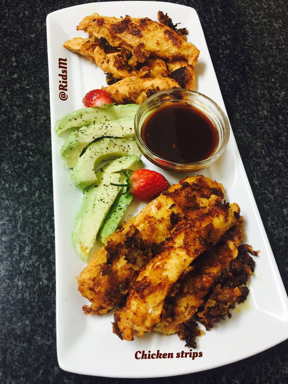 Watalotwegot Chicken Strips with Sriracha Dipping Sauce