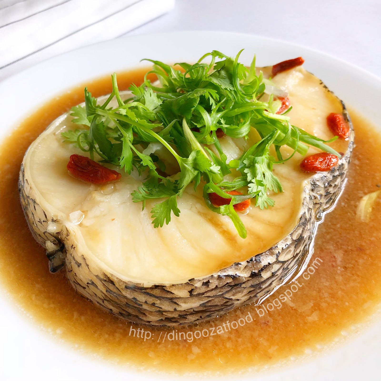 Miki's Food Archives Steamed Cod Fish (Easy Method) 简易清蒸鳕鱼