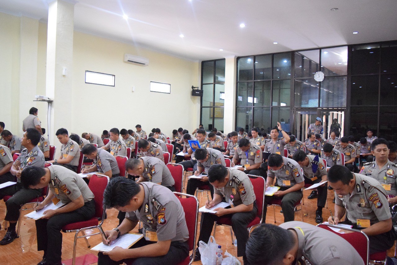 Uji Kompetensi Polri Melalui Penyelenggaraan Assessment