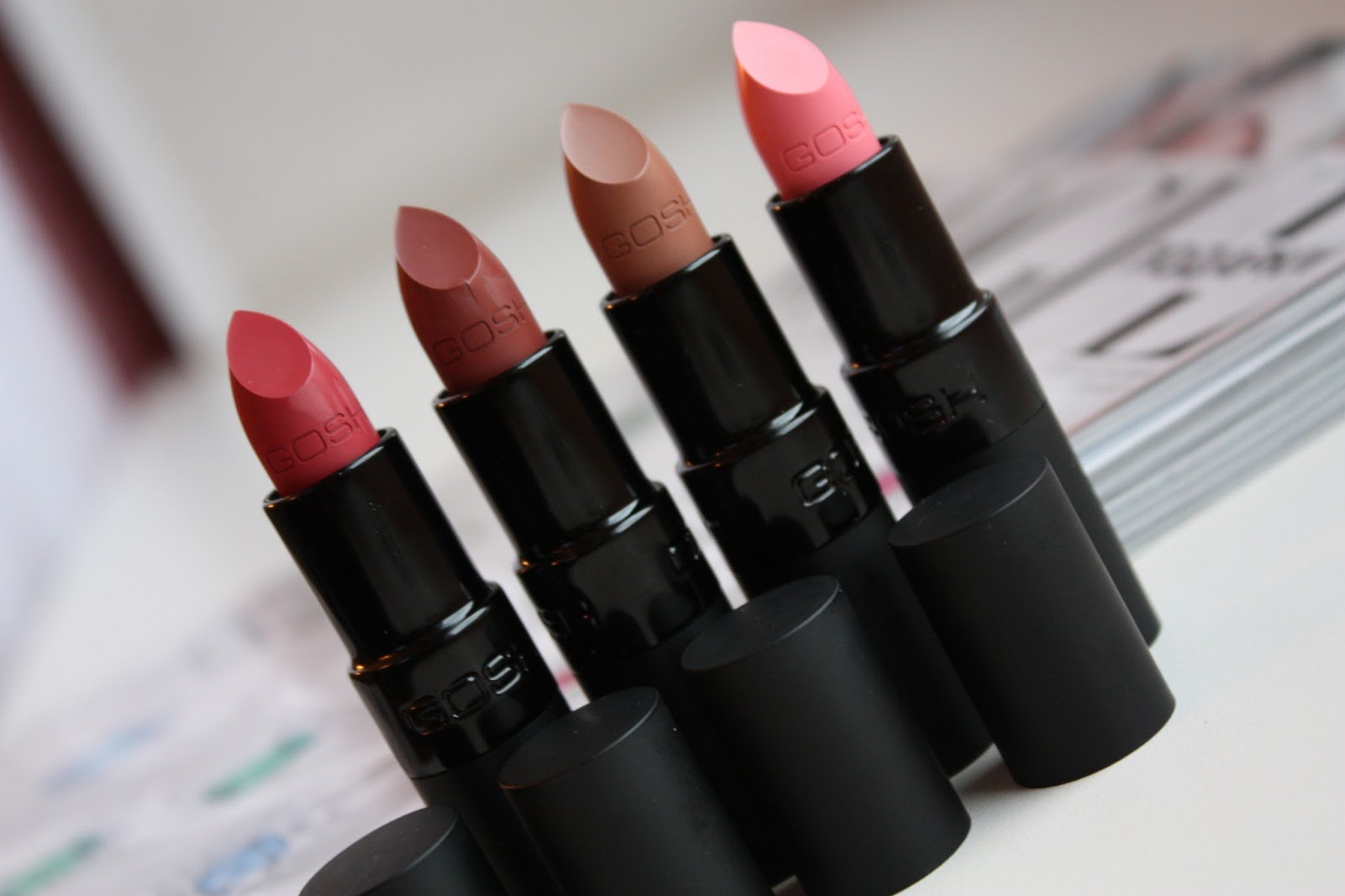 Velvet touch. губная помада gosh velvet touch lipstick 171 twilight. Velvet touch lipstick. Gosh помада velvet. помада gosh matt 026.