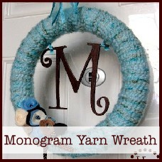 w yarn+wreath