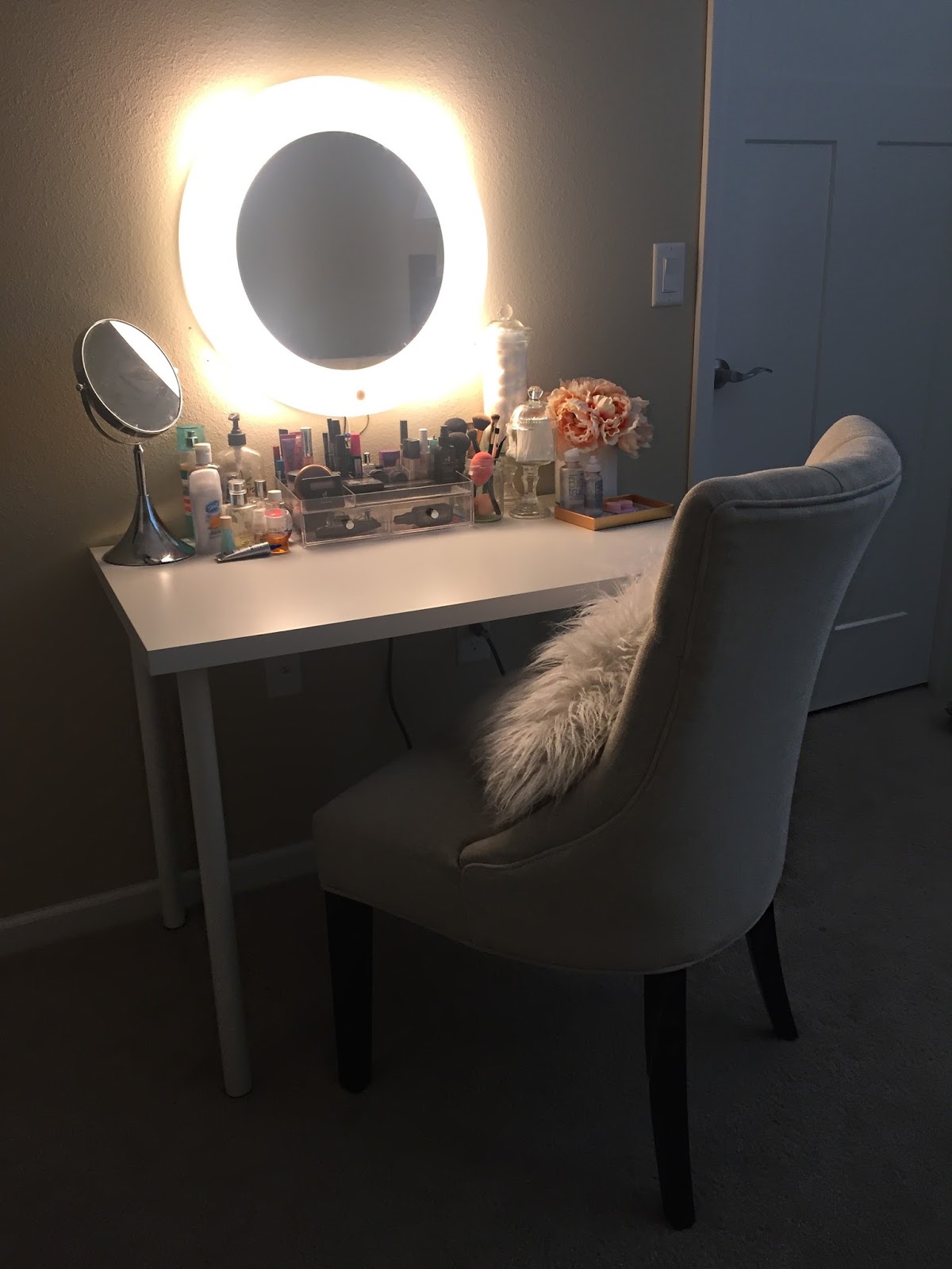 California Cupcake So I Actually Started This Process Completely Diffe With A Floating Shelf Bar Stool And Simple Round Mirror Hung On The Wall
