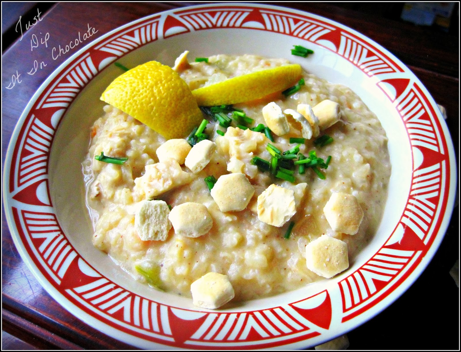 Avgolemono Lemon Rice and Chicken Soup Recipe Tangy Lemon, Creamy Rice and Savory Chicken all in one delicious dish perfect for a snowy night family dinner! #avgolemono #chickensoup #soup #lemon #rice